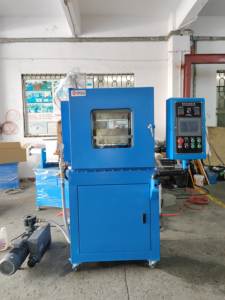 Máquina de Prensado de Caucho de Silicona Vulcanizada para Laboratorio - Product Image 3