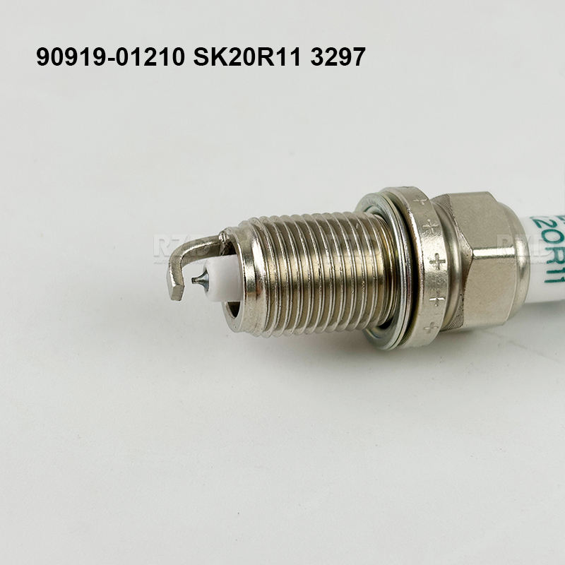 【希少】FANTASY - LEJACK High Performance Spark Plugs for Toyota & Lexus Engines