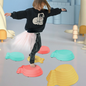 Juego de piedra de paso con forma de pez para niños, juego de piedras escalonadas para equilibrio, pista de obstáculos, novedad - Product Image 1