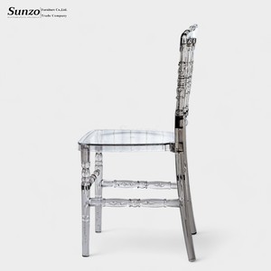Chaise Napoléon élégante en résine transparente grise pour événements de mariage modernes et sièges de banquet de salle de bal d'hôtel de luxe - Product Image 5