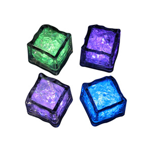 Glaçons lumineux carrés en plastique LED, lampes à glace clignotantes colorées pour KTV, bar, accessoires de mariage, paquet de 10 - Product Image 5