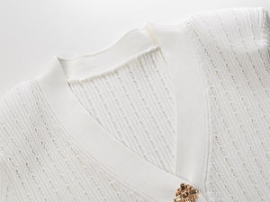 2024 Großhandel Damen 2 Stück Sets Mode Langarm V-Ausschnitt Strick Mit Midirock Damen Set Strick Set - Product Image 5