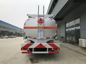 Camion-citerne à huile standard le plus populaire à vendre, capacité 25m³-38m³, citerne à carburant Sinotruk HOWO haute résistance pour longs trajets - Product Image 6