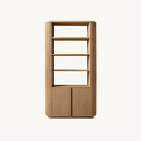Armoire de rangement haute élégante et moderne en chêne clair cannelé à 2 portes avec étagères ouvertes, bords arrondis et base sur socle pour salon, personnalisable OEM