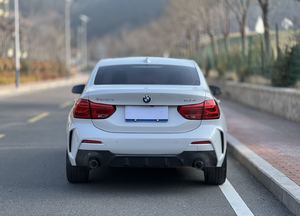 <span class=keywords><strong>BMW</strong></span> <span class=keywords><strong>Serie</strong></span> <span class=keywords><strong>1</strong></span> <span class=keywords><strong>2022</strong></span> 120M Sport Shadow <span class=keywords><strong>1</strong></span>.5T, Auto Usado para el Mercado Ruso, Pintura Original, SUV en China, Buen Estado - Product Image 4