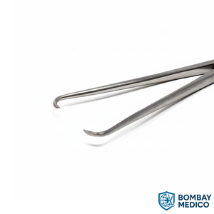 Juego de Instrumentos Quirúrgicos Oftálmicos de Acero Inoxidable de Clase II, Marca Bombay Medico, para Uso Hospitalario - Product Image 3