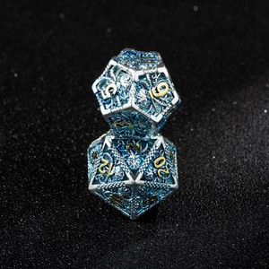 Ensemble de 7 dés polyédriques vintage fantaisie en métal creux, personnalisés, 12mm, 14mm, 16mm, bleu antique et argenté, pour DND RPG, Dragon et Dungenous - Product Image 6