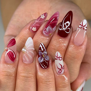 Venta al por mayor de fábrica: 24 uñas postizas 3D con diseño de estrella de mar, punta francesa y puntos de flor de hielo, con pegamento. - Product Image 1