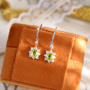 9 élégantes boucles d'oreilles pendantes en pierre naturelle ovale de 4*6 mm, motif fleurs, avec crochet en argent 925 plaqué or, anti-ternissement, pour femmes - Product Image 3