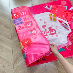 Tappetino Magico Riutilizzabile per Dipingere con Acqua, Adatto ai Bambini, con Timbri di Animali e Adesivi per Migliorare la Motricità Fine dei Bambini - Product Image 5