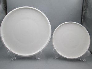 Louça de Cerâmica com Borda Larga e Formato Irregular Atacado - Product Image 3