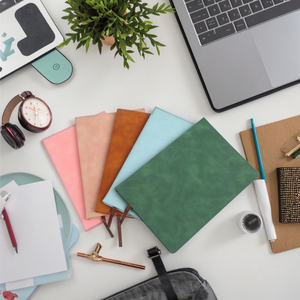 Carnet A5 de luxe à couverture rigide en PU Journal d'affaires avec stylo carnet de voyage en cuir Pu longs cahiers 500 pages pour les étudiants - Product Image 3