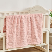Couverture polaire pour bébé, motif cœur à carreaux, ultra douce, confortable, moelleuse, respectueuse de la peau, pour filles et garçons, nouveau-né, tout-petit, berceau, poussette