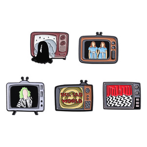 Estilo oscuro película fantasma muerte <span class=keywords><strong>asesino</strong></span> esmalte insignia horror bruja pines - Product Image 2