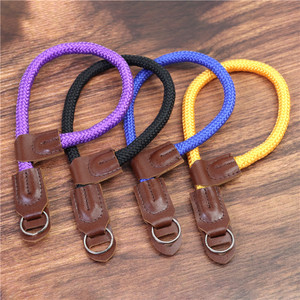 Sangle de poignet en nylon et cuir pour appareil photo reflex, 30 cm, style utilitaire professionnel, jaune, violet, bleu, noir, orange - Product Image 1