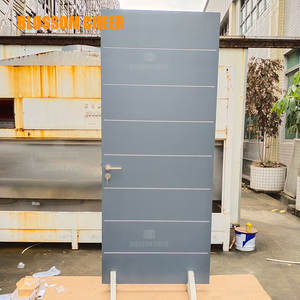 Porte en bois moderne pour l'intérieur, design élégant, porte battante en bois finement finie pour appartement - Product Image 5