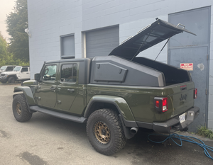 <span class=keywords><strong>Pick</strong></span> <span class=keywords><strong>up</strong></span> Truck 4x4 <span class=keywords><strong>accessori</strong></span> auto in acciaio copriletto rigido in alluminio Ute vassoio baldacchino per jeep gladiatore - Product Image 2