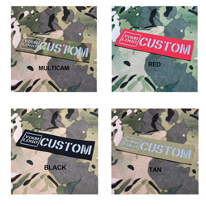 ตัวอักษรผ้า MC สี่เหลี่ยมสะท้อนแสงออกแบบได้ตามต้องการตราสัญลักษณ์ที่กำหนดเองพร้อมตะขอและห่วงหลากสี - Product Image 6