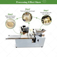Machine automatique à pizza de différentes formes pour la préparation de la croûte, de la base au fromage, des garnitures et de la saupoudrage de fromage