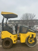Rouleau compacteur combiné Bomag Bw138ac d'occasion avec roue avant en acier et pneus arrière – Vente chaude – Mini-rouleau compacteur Bomag 5 tonnes d'occasion