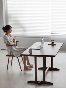 Escritorio de Oficina Rectangular Moderno y Sencillo de Madera de Teca Sólida para Apartamentos Pequeños, Uso Doméstico, Hecho en China - Product Image 3