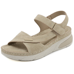 Sandales d'été style plage, mode américaine, multifonctionnelles, à semelle épaisse et bout ouvert, avec amorti, pour femmes, fabriquées avec des matériaux confortables - Product Image 5
