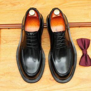 Chaussures décontractées en cuir italien de luxe personnalisées pour les occasions formelles, chaussures pour hommes - Product Image 1