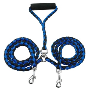 Pet <span class=keywords><strong>Dog</strong></span> Lead Rope Outdoor-Training für zwei Hunde Bequemer Griff Eins für zwei Nylon Woven <span class=keywords><strong>Dog</strong></span> Double-Ended Lead Rope für Hunde - Product Image 6