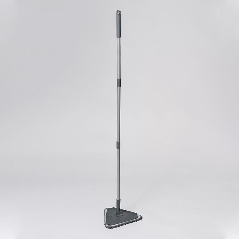 สีเทาเข้ม