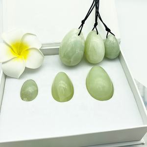 3 In 1 naturale di giada Yoni uova vaginali palline verdi vaginali di Kegel uova di giada vaginali palle di giada che stringono palle di giada uova di Yoni per le donne - Product Image 4
