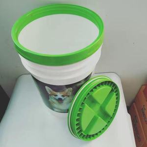 ถังเก็บอาหารสัตว์เลี้ยงแบบแห้ง ขนาด 6 แกลลอน ผลิตจากพลาสติก ปิดผนึกแน่นหนา สีขาว พร้อมฝาเกลียวแบบ Gamma - Product Image 3