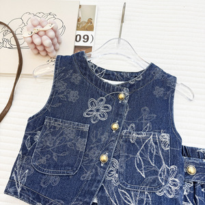 Nuevo Conjunto Vaquero <span class=keywords><strong>para</strong></span> <span class=keywords><strong>Niñas</strong></span> - Falda Vaquera con Estampado Retro Coreano, Chaleco sin Mangas y Pantalones Cortos, Conjunto Ligero de Dos Piezas - Product Image 3
