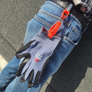 Porta guanti portatile Anti-smarrimento strumento essenziale per lavori in giardino - Product Image 1