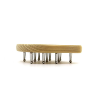 Outil de massage du cuir chevelu Guasha en bois personnalisé en gros avec peigne Gua Sha en pierre de cristal pour produit de massage de la tête