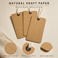 Étiquette suspendue personnalisée en papier kraft naturel épais, imprimée à chaud avec dorure or, œillet métallique et bord mat pour chaussures