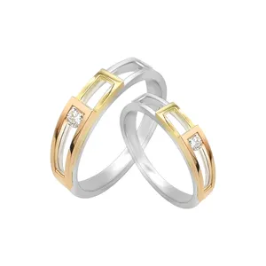 ファインジュエリー18Kホワイトイエローゴールド、ダイヤモンドカップルリング付きシンプルなデザインの婚約指輪女性用男性用ジュエリー