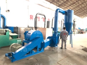 Broyeur à disques personnalisé de 18 kW <span class=keywords><strong>pour</strong></span> déchets de <span class=keywords><strong>bois</strong></span> et résidus agricoles avec composant moteur central - Product Image 2