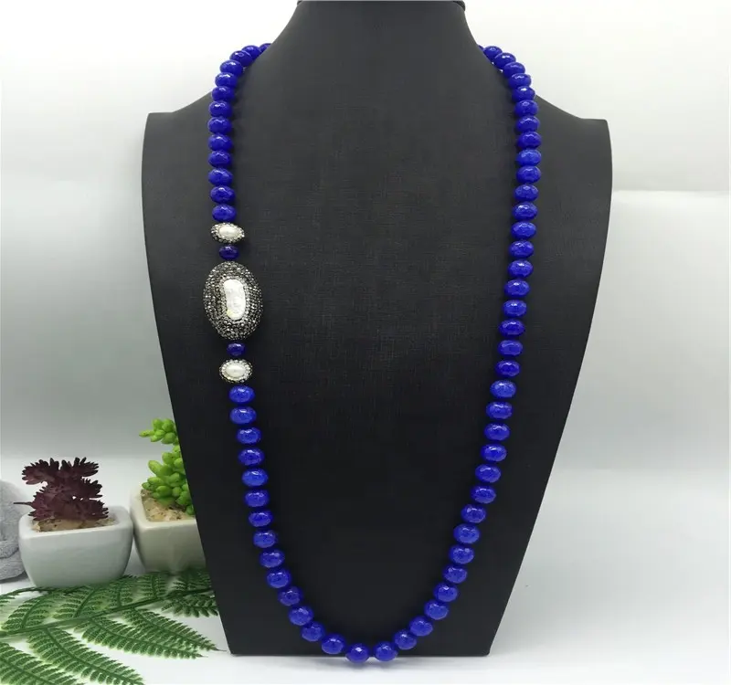 Prix de gros haute qualité à la mode coloré pierre perle longue collier de plage