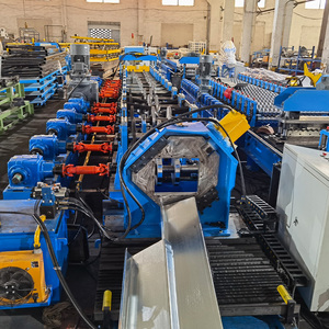 Máquina formadora de rollos de cuentas de ángulo de acero con calibre ligero de perfil Omega de paneles de yeso galvanizado automático
