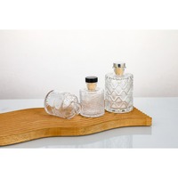 Prix d'usine – Bouteille diffuseur cylindrique conique de luxe en verre vide de 100 ml avec bouchon à vis pour emballage de parfum d'intérieur (vente en gros)