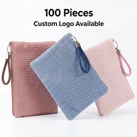 Pochette de maquillage gaufrée imperméable personnalisable à faible MOQ avec logo, fermeture éclair à cordon, souple, pour voyage, trousse de toilette et cosmétiques pour femmes et filles, vente en gros