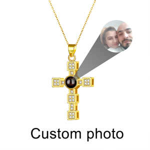 สร้อยคอจี้<span class=keywords><strong>ฉาย</strong></span>ภาพ ชุบทอง สแตนเลสสตีล สำหรับผู้หญิง รับสั่งทำรูปภาพ จี้รูปไม้กางเขนประดับเพชรเต็มตัว สร้อยคอจี้<span class=keywords><strong>ฉาย</strong></span>ภาพ - Product Image 6