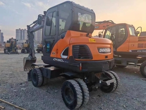 Excavadora de ruedas mini Doosan DX60W de 6 toneladas, 98% nueva, de segunda mano, excavadora pequeña usada Doosan DH55 de 5 y 6 toneladas, con certificación EPA y CE, en stock. - Product Image 4