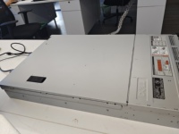 Server Rak Barebone Bekas PowerEdge R730XD/R730/R740/R750/R760 3.5"12 Bay /2.5"8 Bay 750W Power Supply  1/2/3/4/5 Gen Intel Xeon