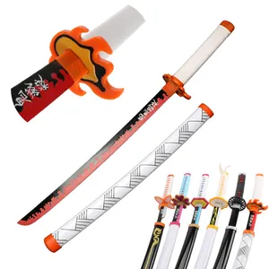 In magazzino Demon Slayer Sword Handmade Katana Anime Cosplay puntelli spade Samurai Rengoku Tanjiro inosuke una varietà di stili