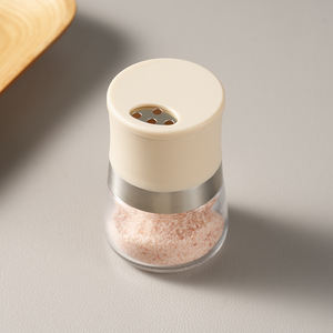 Nouveauté 2025 : <span class=keywords><strong>Salière</strong></span> et <span class=keywords><strong>poivrière</strong></span> portables en plastique RPET avec flacon en verre pour épices sèches et sel - Product Image 1