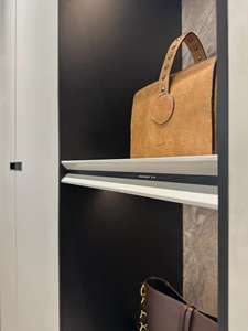 Meubles d'hôtel sur mesure Garde-robe préfabriquée moderne Porte en verre Armoire en bois à particules - Product Image 3