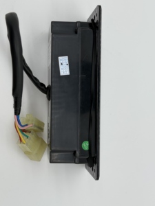 Bộ điều khiển điều hòa không khí 24V chất lượng cao 8112-01404 Giá xuất xưởng mới Tương thích với xe buýt YUTONG Điều hòa Kolin - Product Image 2