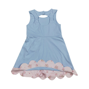 Robe de princesse bleu clair pour petites filles avec bordure florale rose et ourlet festonné, robe de yoga longueur genou - Product Image 2