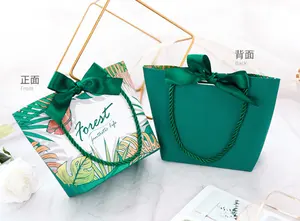 Logo personalizzato manico in nastro di lusso sacchetti di carta regalo abbigliamento Shopping confezioni per matrimoni borse rosa segreti
